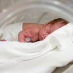 Prematüre Bebeğim Küvözdeyken Ona Nasıl Destek Olabilirim?
